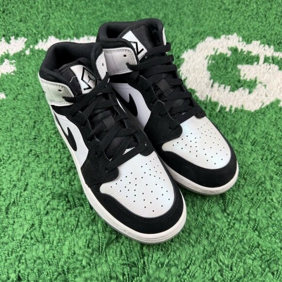 Air Jordan 1 Mid SE GS Diamond Size 5.5Y Women’s Size 7 DN4321-100 - Picture 3 of 12